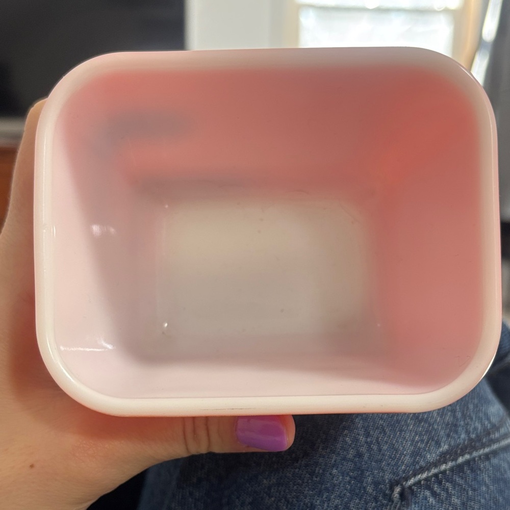 Pyrex butter dish - Picture 2 of 4